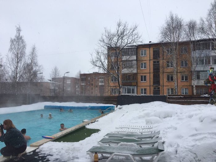 Votkinsk has its own atmosphere. - Udmurtia, Votkinsk, Swimming pool