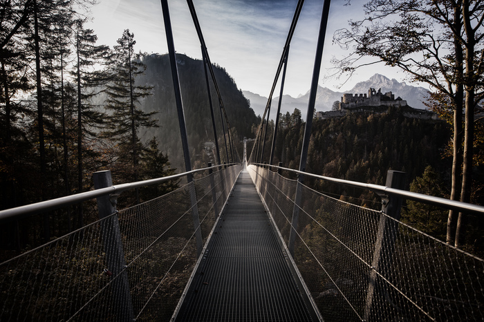 Suspension bridge over the ruins of Ehrenberg Castle, Tyrol - My, Landscape, Solo travel, Canon 5DM2, Austria