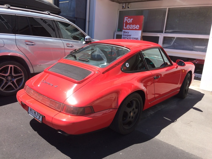 Porsche 911 Carrera 4 - икона в среде спорткаров. Самобытный изысканный дизайн, чистая мощь... Это авто - настоящий дрим-кар для ценителей. - Моё, Автомобильная классика, Длиннопост, Porsche 911, Авто