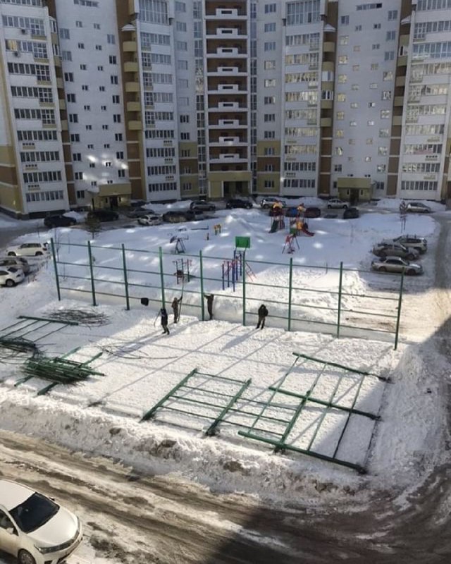 On the fight against sports fields - Barnaul, Negative, Inadequate, Neighbours, Beautification