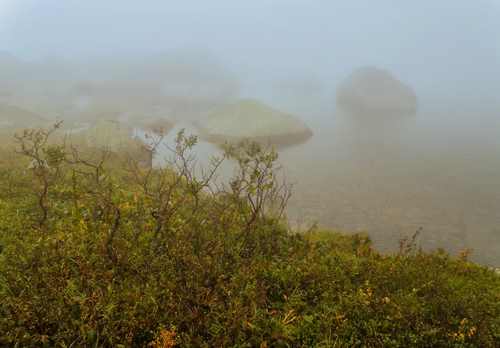 Mysterious phenomenon on Martin lake - My, Ergaki, Travels, , Fog, Nature, Siberia, Longpost