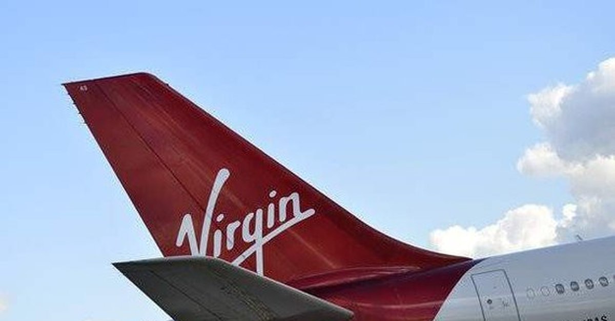 Км самолет. Самолеты Virgin Atlantic. Авиакомпания Вирджин пол самолета. Авиакомпания Virgin прозрачный пол. Прозрачный пол в самолетах авиакомпании Virgin.