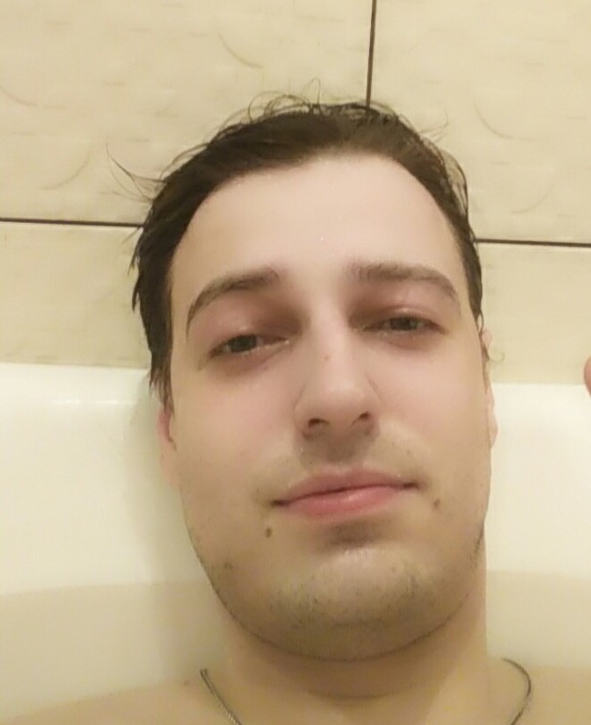 Hi A bath, Drunk baby