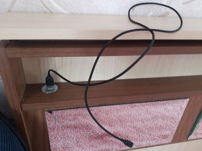 Как сделать своими руками USB розетку в кровати мебель