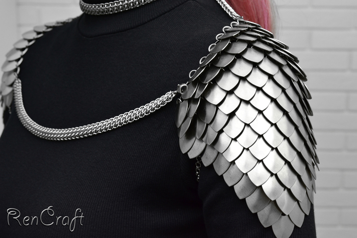 Чешуйчатые наплечи из нержавеющей стали Рукоделие без процесса, Кольчужное плетение, Кольчужные украшения, Ручная работа, Наплечники, Кольчуга, Длиннопост