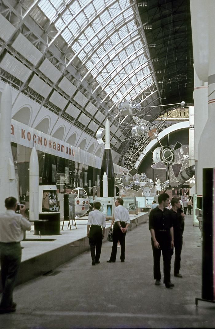 Москва 1968 год. Часть 2 - СССР, 1968, Кремль, Куранты, Улица и Люди, Москва, Фотография, Длиннопост