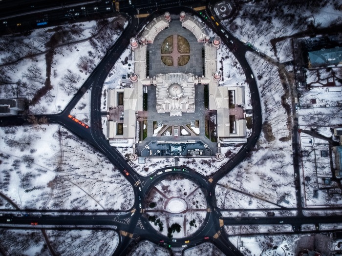       ,   , , , DJI