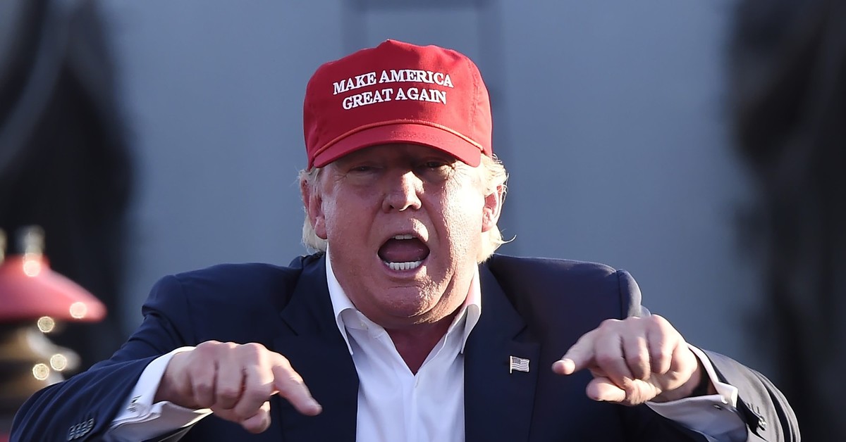 The greater trumps. Глава государства сша. The greater trumps. Трамп в кепке make america great again. The greater trumps.