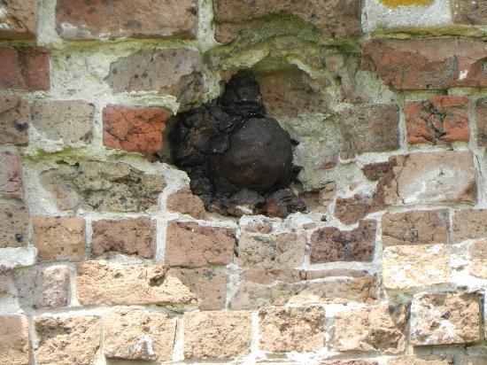 Cannonballs stuck in houses, fortresses, trees - The photo, Story, Cannonball, Longpost