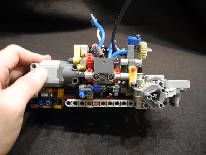 Лего Экскаватор-погрузчик Volvo BL61 (самоделка) LEGO, LEGO Technic, Volvo, Строительная техника, Видео, Длиннопост