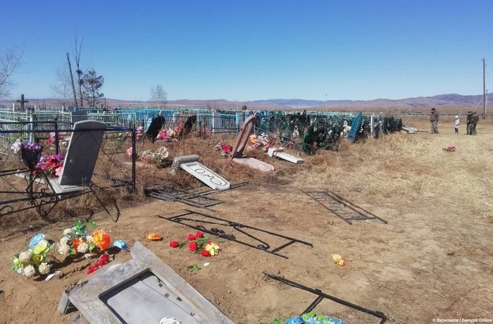 In Buryatia, schoolchildren desecrated almost 40 graves in a cemetery - Negative, Society, Cemetery, Pupils, Desecration, Риа Новости, Krasnoyarsk, Ministry of Internal Affairs
