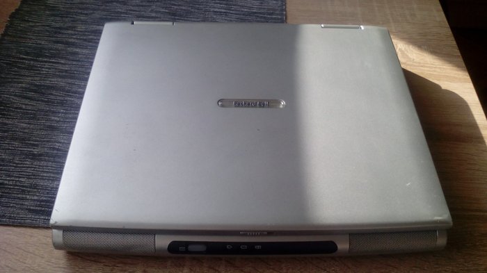 Flea market gadgets: why buy a 20-year-old Packard Bell laptop for 10 euros - My, Vintage, Retrotechnics, Notebook, Spain, Flea market, Overview, Video, Longpost, Swap meet