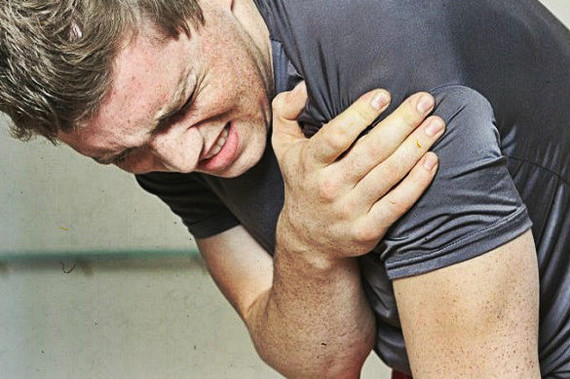 Three rules for treating a dislocated shoulder - My, Shoulders, Treatment, Dislocation