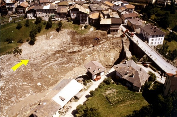 How to destroy a pastoral mountain valley in five minutes. - Italy, Story, Ecology, , Technological disaster, Longpost