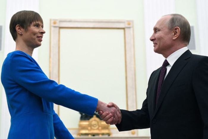 The President of Estonia gave Russia a sign - Estonia, Russia, The photo, The president