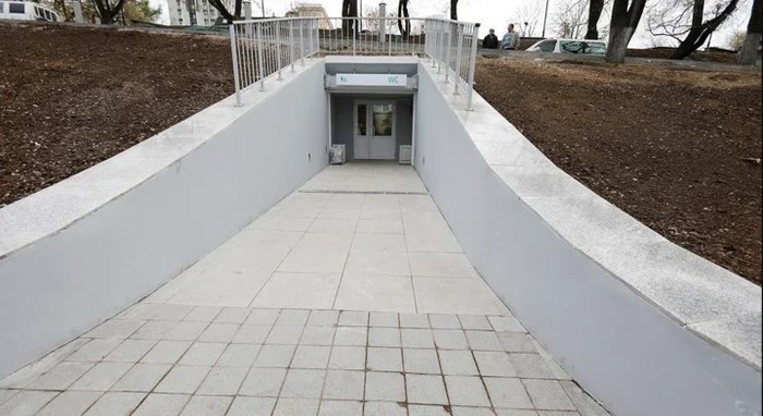 A free toilet for 12 million rubles was opened in the center of Vladivostok - Is free, Vladivostok, Millions, Public toilet, Reconstruction