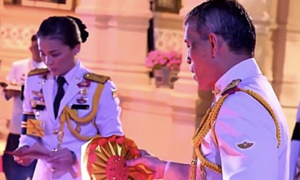 A man fulfilled the dream of many military men - he was able to become a general in the truest sense of the word! - General, Thailand, Monarchy, Wedding, news, Longpost, Maha Vajiralongkorn