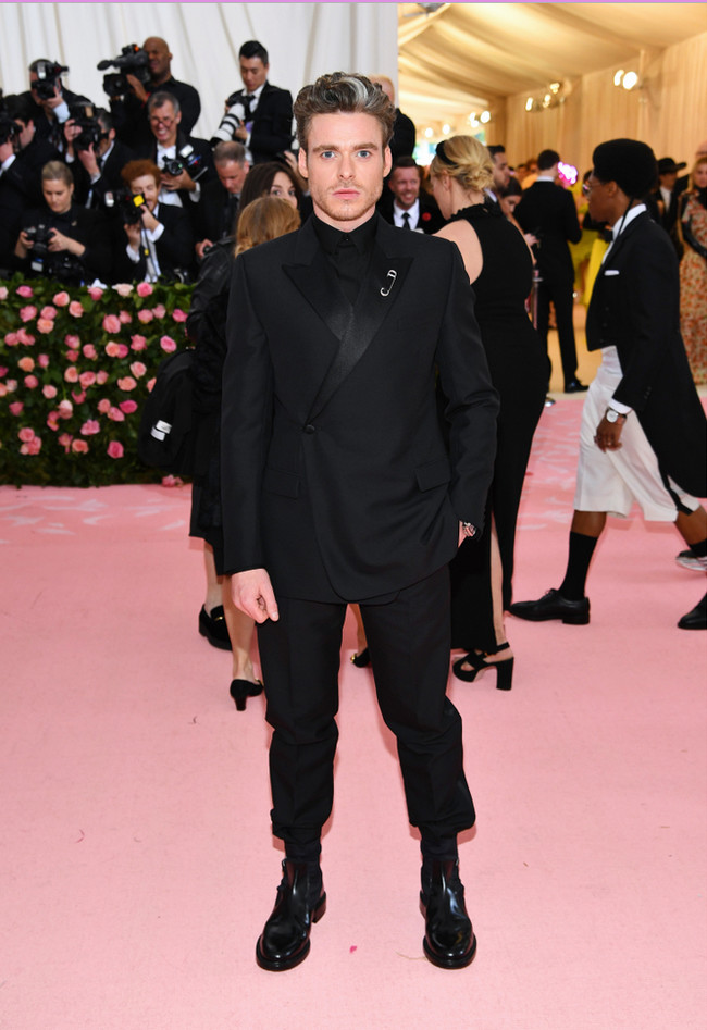 Meeting at the Met Gala 2019. - Game of Thrones, Sophie Turner, Richard Madden, Joe Jonas, Met Gala, Longpost, Plioactors