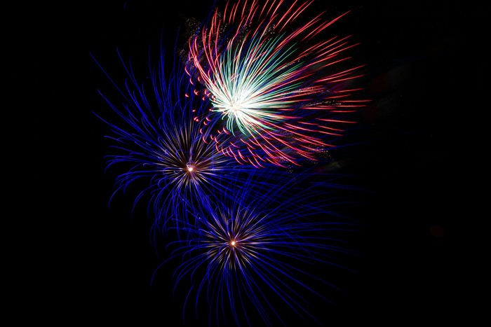 Дебют в съёмке салюта Начинающий фотограф, Салют, Длинная выдержка, Ночная съемка, Длиннопост