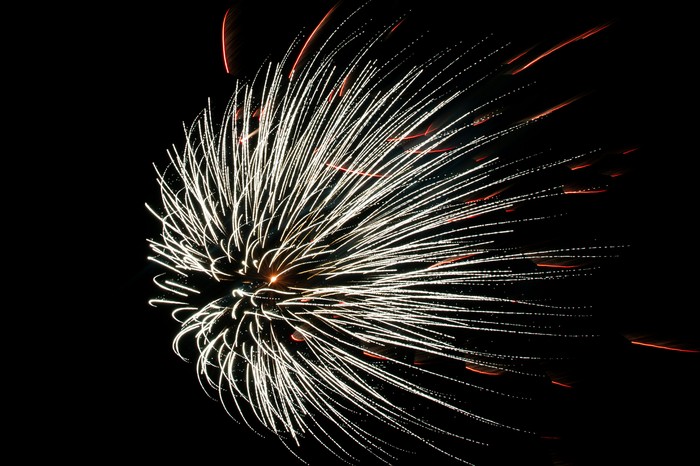 Дебют в съёмке салюта Начинающий фотограф, Салют, Длинная выдержка, Ночная съемка, Длиннопост