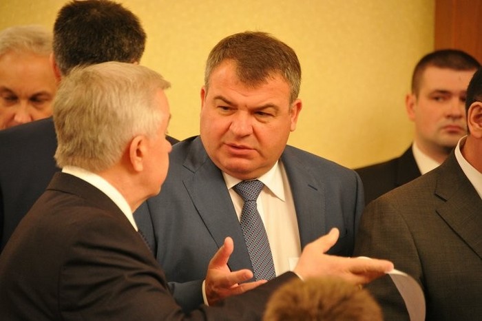 Former head of the Ministry of Defense Serdyukov headed the board of directors of a major Russian aviation corporation - Economy, Officials, Serdyukov, Aviation, Airline, Airplane