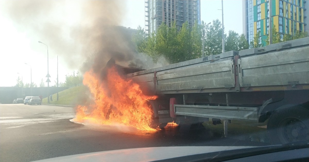 Жара в башкирии. Пожар в Сипайлово Уфа. Пожар в Сипайлово вчера Уфе. Пожар в Уфе сегодня Сипайлово.