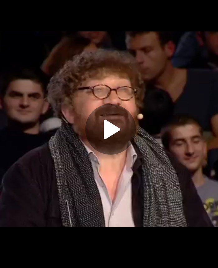 Коломойский ведёт в Грузии шоу.