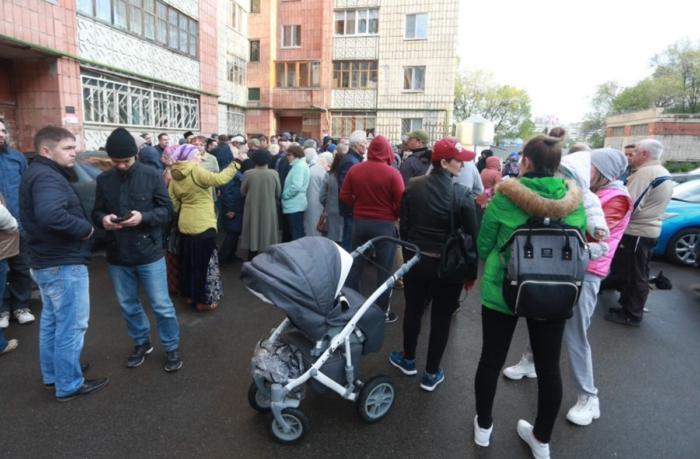 In Kazan, the people rebel against the mosque - Kazan, Mosque, Negative, Rally