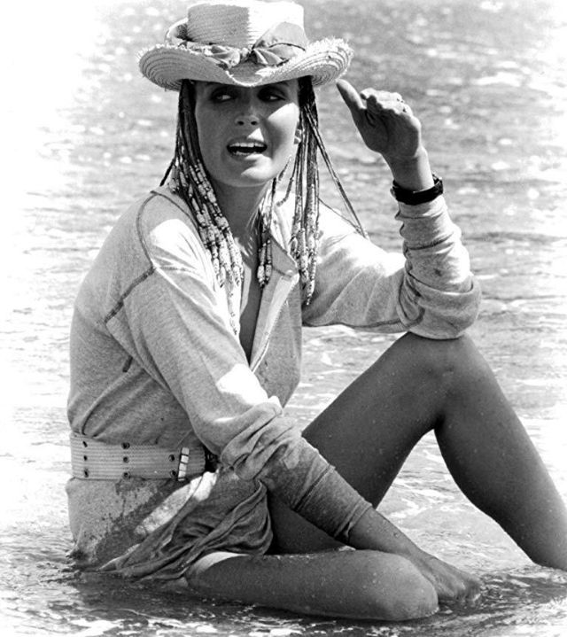 Sex symbol of the 80s actress and fashion model Bo Derek. - NSFW, Bo Derek, Movies, 80-е, Longpost