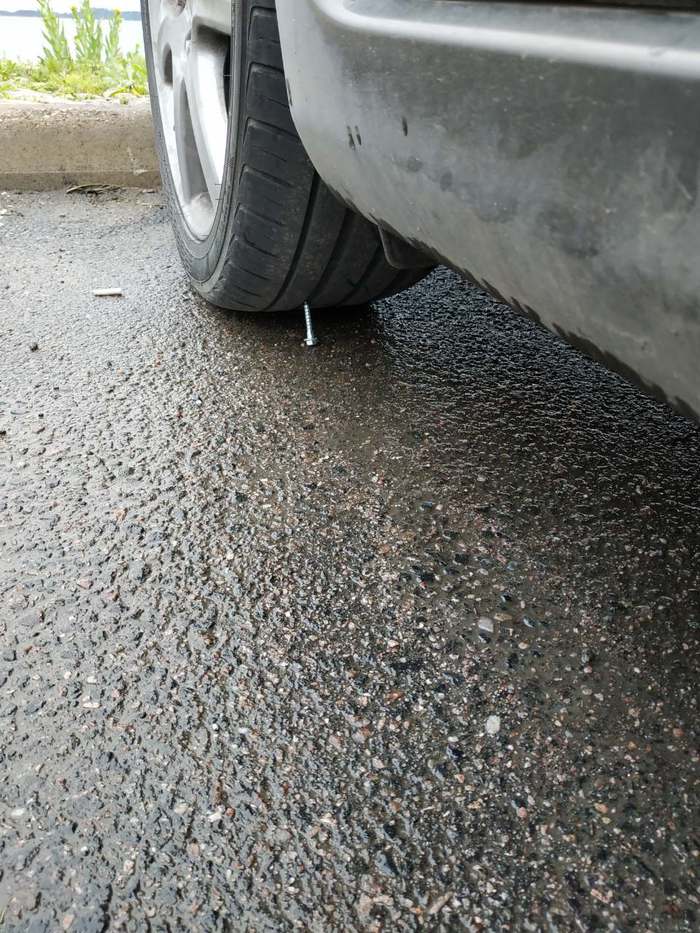 What drives such people? - My, Finland, Parking, Self-tapping screw in the tire, Marasmus