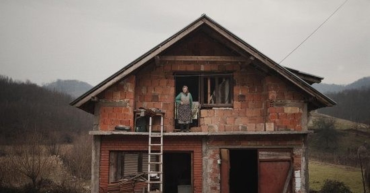 Сон старый дом. Eric Tabuchi. Старый дом во сне. Ветхий дом во сне. Снится дом.