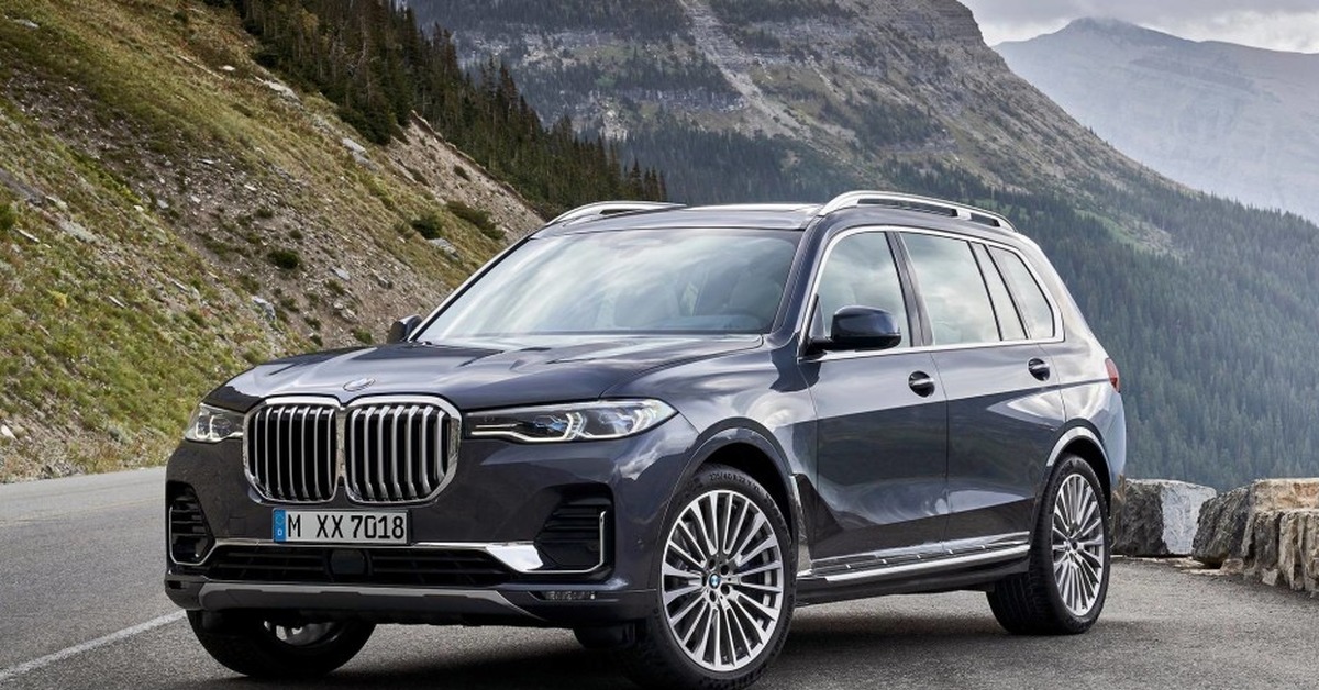 Вес бмв х7. BMW x7 g07. BMW x7 xdrive40d. Новый BMW x7. БМВ внедорожник х7.