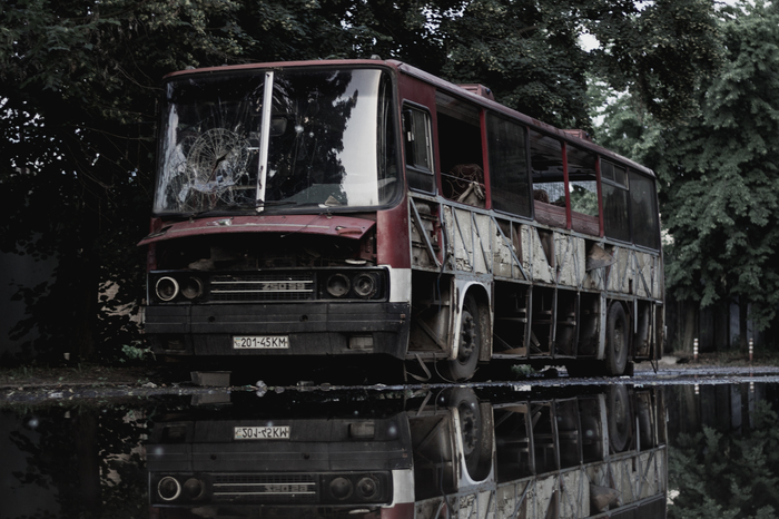 Summer is not endless - My, Canon, The photo, Atmosphere, Apocalypse, Ikarus, Bus