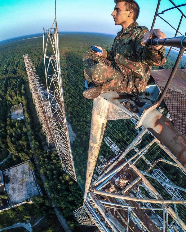 On high - Height, The photo, Radar Duga, Chernobyl