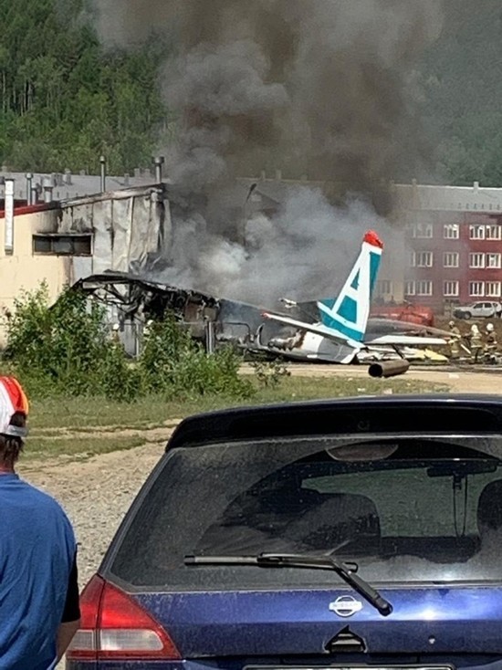 Aircraft emergency landing in Nizhneangarsk - My, Crash, Airplane, Severobaikalsk, Baikal, AN-24, Video, Longpost, Nizhneangarsk