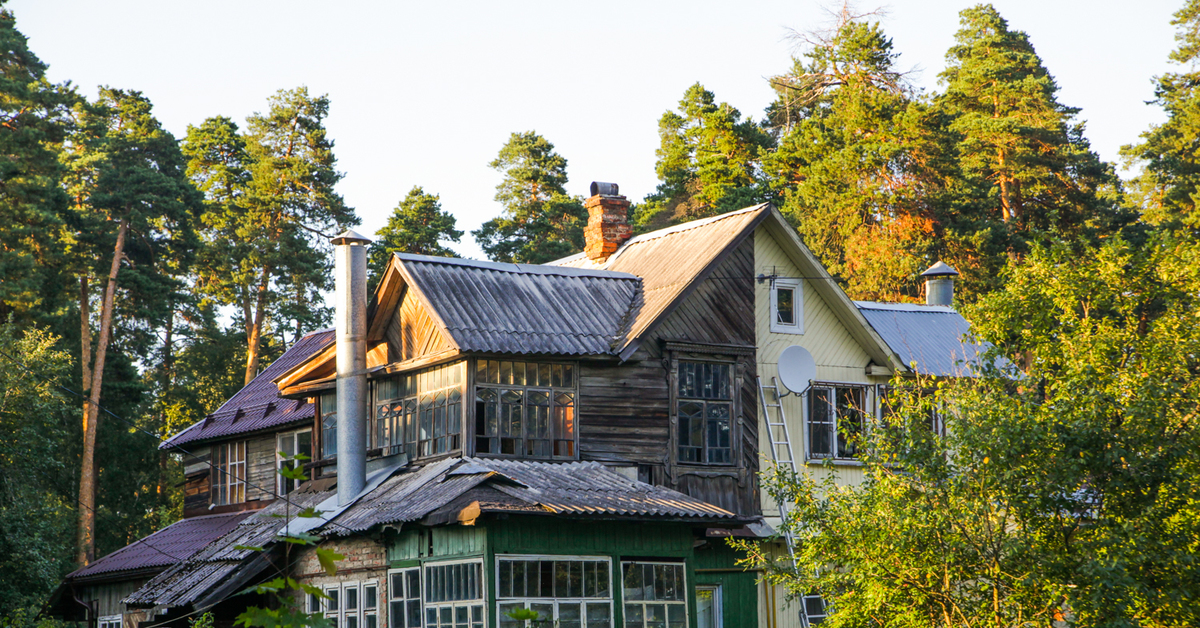 Загорянка. Поселке Загорянка Никулин. Дача Никулина в Загорянке. Стародачные места Подмосковья. Поселки в Загорянке.