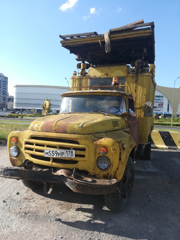 Abandoned ZIL-130 - My, ZIL-130, Zil, Emergency Service, Abandoned, Special equipment, Saint Petersburg