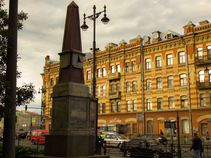 Начальный верстовой столб на границе Петербурга (18 в.) - Моё, Фотография, Санкт-Петербург, Хочу критики, Начинающий фотограф