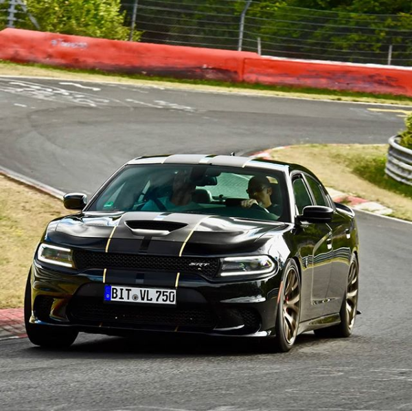 Charger Hellcat at the Nurburgring - Race track, Auto, Video