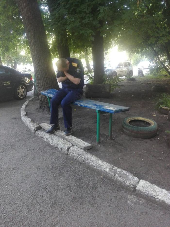 Офицер притомился. СКРФ