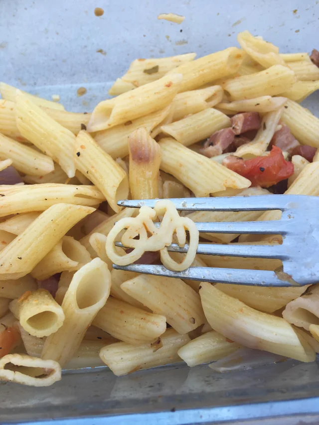 I found such a bicycle in my pasta. - Food, Pasta, A bike, The photo, Reddit, Mystery