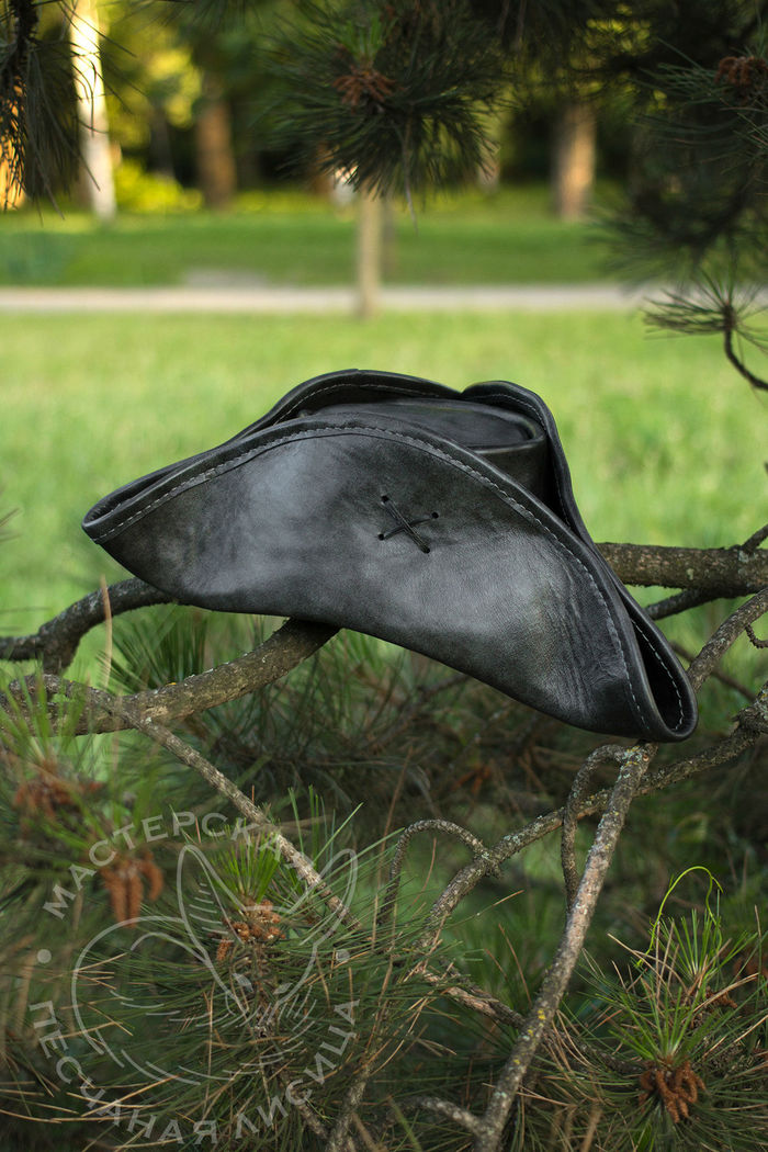 Ещё одна треуголка Ручная работа, Шляпа, Кожа, Своими руками, Длиннопост, Треуголка, Рукоделие без процесса