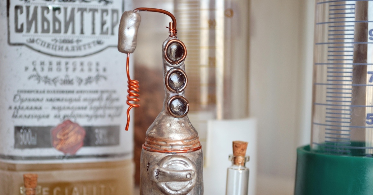 Самогонный аппарат 90-х. Самогон прототип. Гоним самогон. Бутылки для самогоноварения. Капельница для самогонного аппарата.