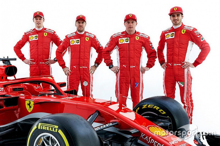  !  1, , , , , , Ferrari, 