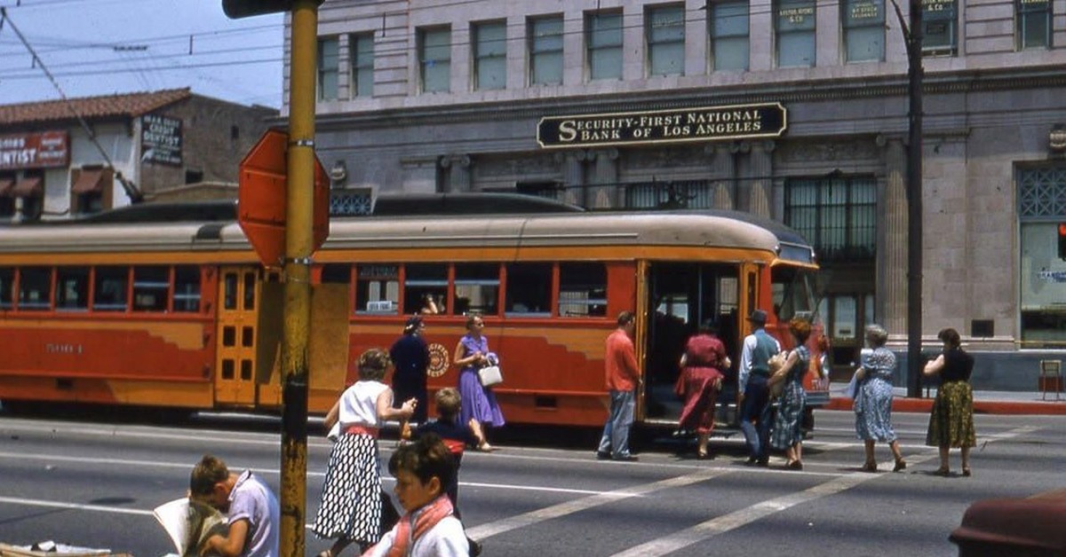 Американцы 60 годов. Лос Анджелес 1950 годов. Америка 50е пригород. США 1950-Е. Лос Анджелес в 50-е годы.