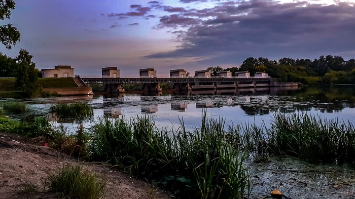 industrial landscape - My, Mobile photography, Sky, Dam, Russia, Landscape, Sunset, The photo