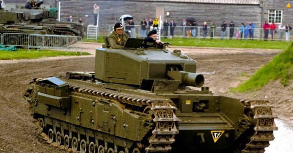 Черчилль avre. Черчилль танк. Инженерный танк Churchill Avre. Танк Черчилль Avre. Танк Черчилль 4.