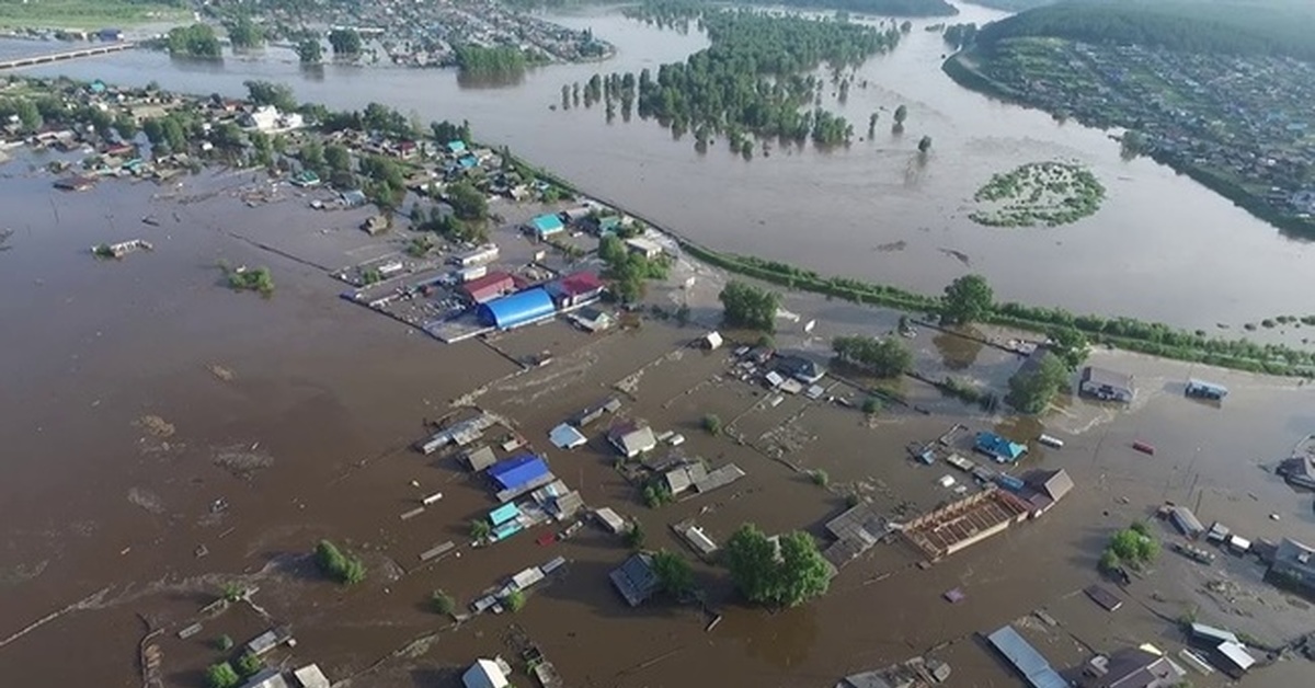 Затопленная долина реки 5. Наводнение в Тулуне Иркутской области в 2019 году. Потоп в Иркутской области город Тулун. Наводнение 2019 наводнение Тулун. Тулун 2019 год наводнение.