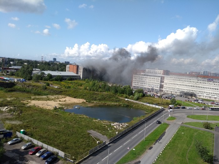 The day when the view from the window was completely different - My, Fire, Saint Petersburg, Smoke, Longpost