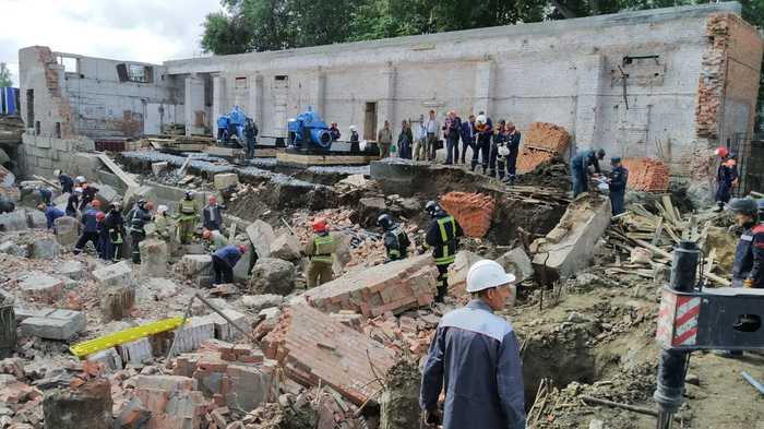 Wall collapsed on builders in Novosibirsk - Novosibirsk, Tragedy, Construction, news